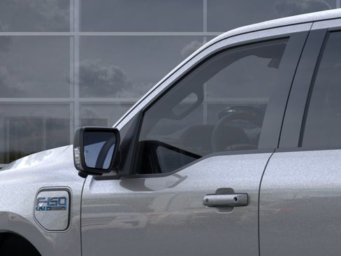New 2025 Ford F150 Lightning Flash AWD/4WD image 20