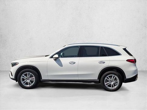 Certified 2025 Mercedes-Benz GLC 300 image 9
