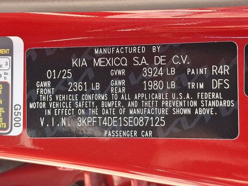New 2025 Kia K4 LXS image 21