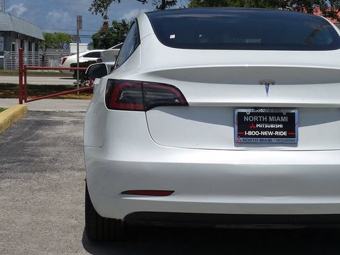 Used 2023 Tesla Model 3 Standard Range RWD image 14