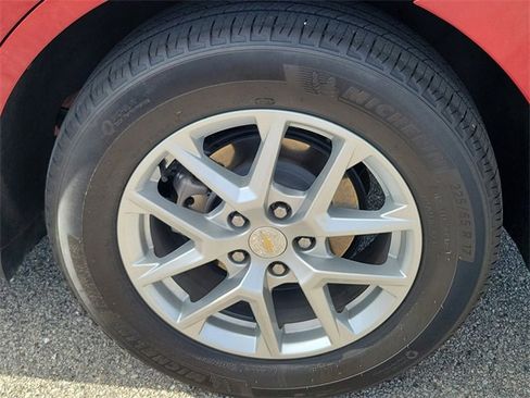 Certified 2024 Chevrolet Equinox LT image 8