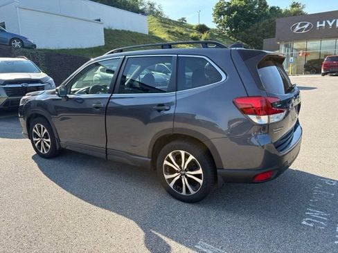 Used 2024 Subaru Forester Limited AWD/4WD image 3