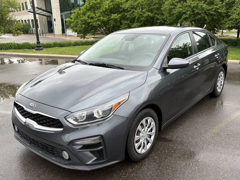 Used 2020 Kia Forte Sedan FWD image 16