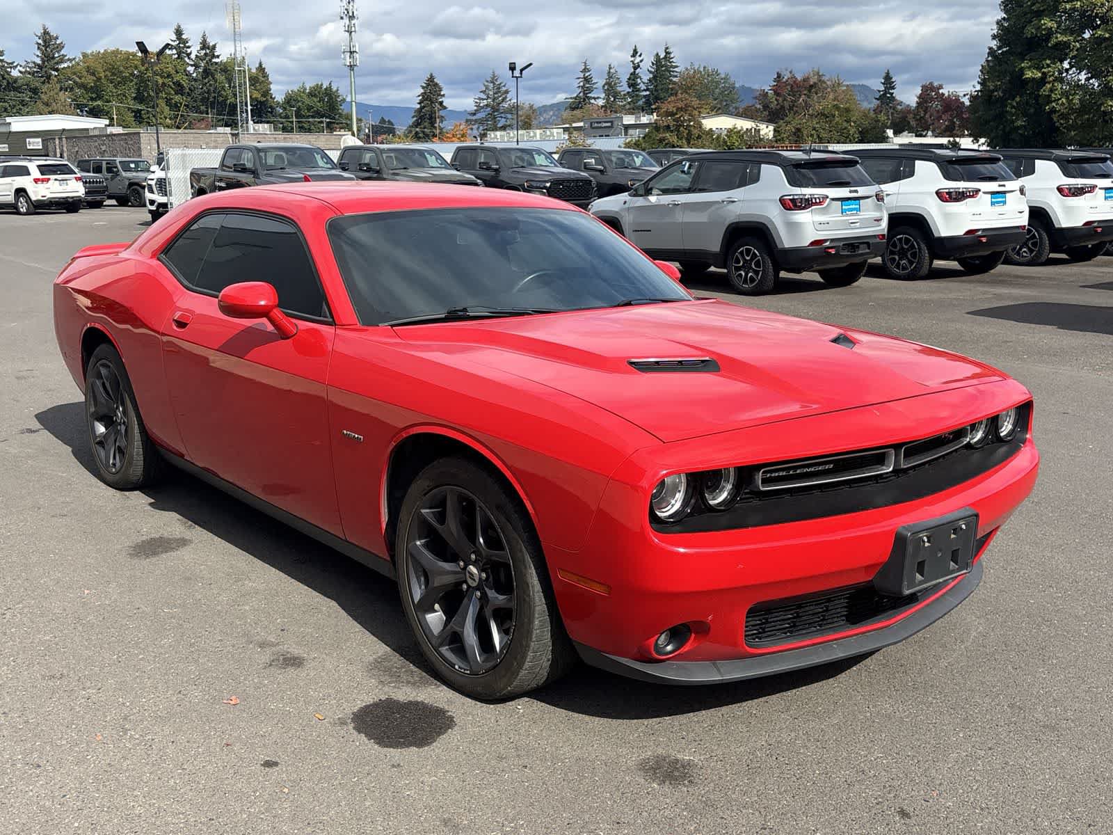 Used 2018 Dodge Challenger R/T Plus RWD image 7