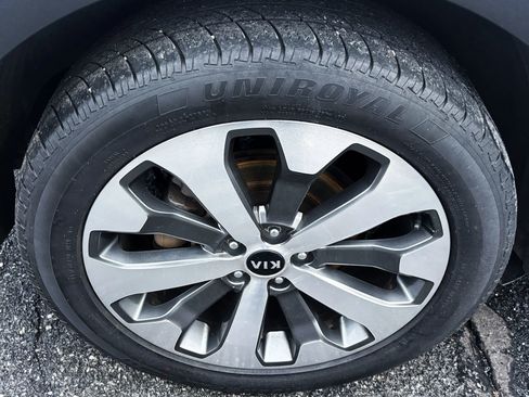 Used 2020 Kia Telluride S image 8