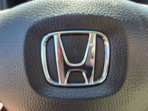 Used 2022 Honda Accord EX-L image 32