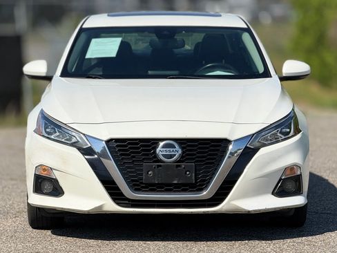 Used 2020 Nissan Altima 2.5 SV image 5