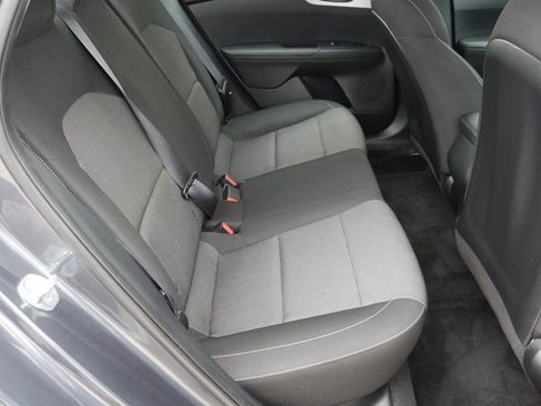 Used 2022 Kia Forte LXS image 22