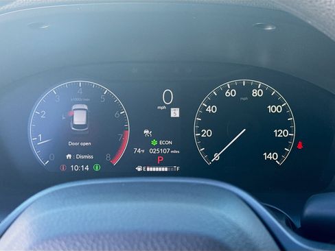 Used 2025 Honda HR-V LX image 9