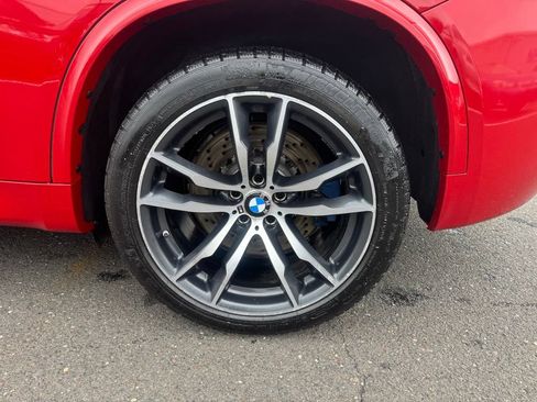 Used 2017 BMW X5 M AWD/4WD image 23