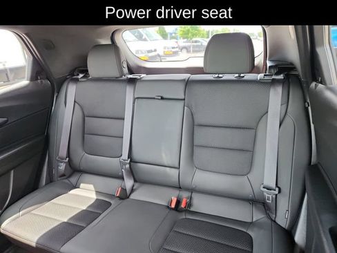 Used 2023 Chevrolet TrailBlazer RS w/ Technology Package FWD image 29