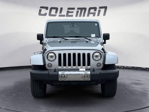 Used 2018 Jeep Wrangler Unlimited Sahara w/ Trailer Tow Group image 8