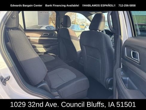 Used 2019 Ford Explorer XLT image 12