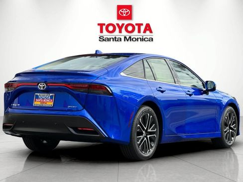 New 2026 Toyota Mirai RWD image 3