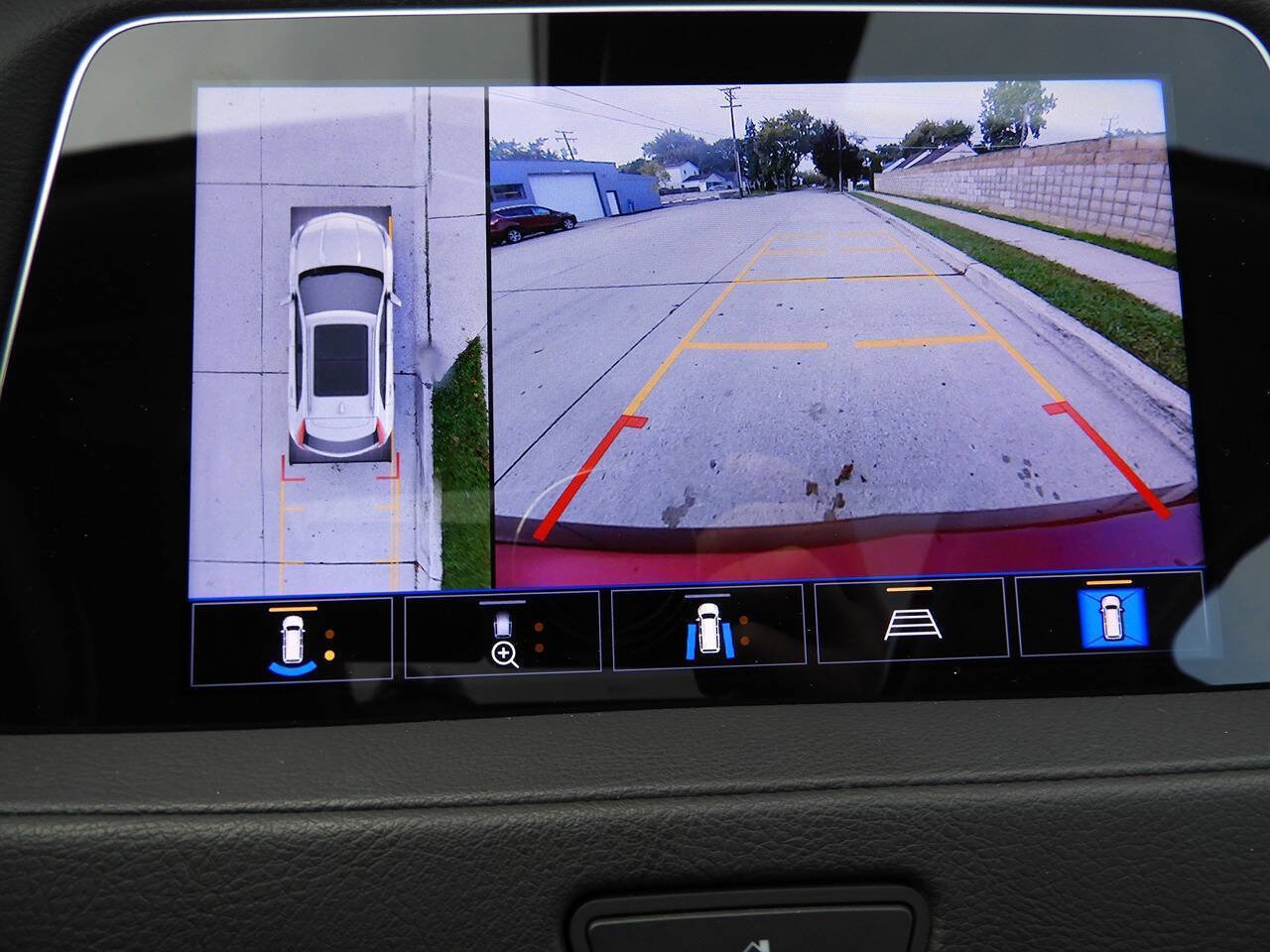 Used 2021 Cadillac XT4 Premium Luxury AWD/4WD image 44
