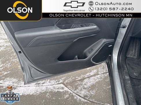 Used 2025 GMC Acadia Elevation image 15