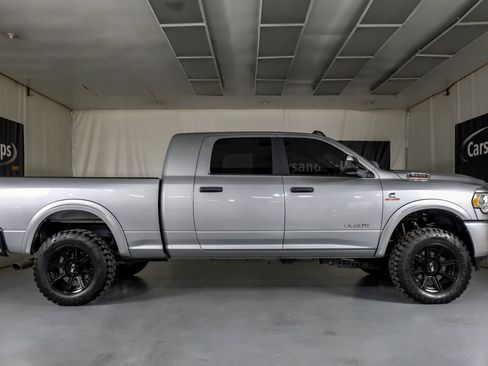 Used 2022 RAM 3500 Lone Star AWD/4WD image 6