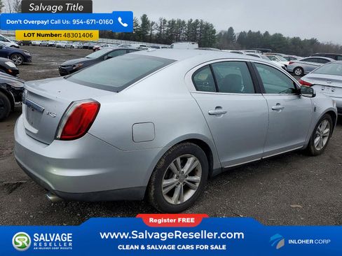 Used 2010 Lincoln MKS image 4
