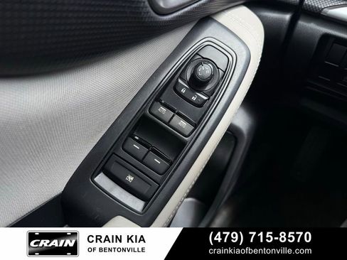 Used 2023 Subaru Forester Premium AWD/4WD image 11