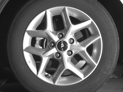 Used 2025 Kia Soul LX w/ LX Technology Package FWD image 12