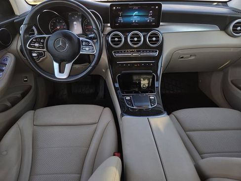 Used 2020 Mercedes-Benz GLC 300 image 8