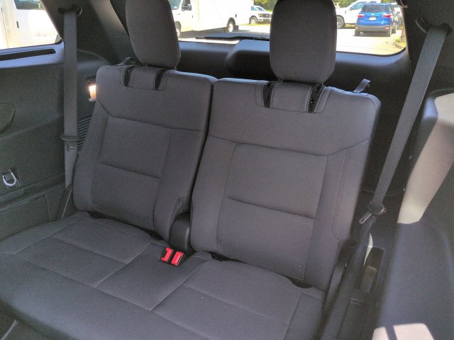New 2027 Ford Explorer Active RWD image 13