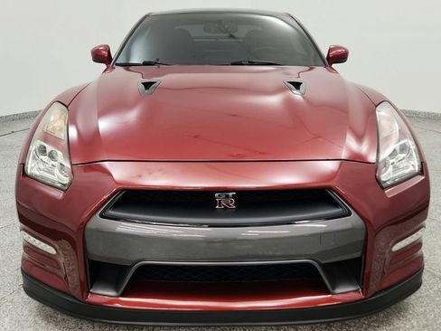 Used 2015 Nissan GT-R Premium AWD/4WD image 9