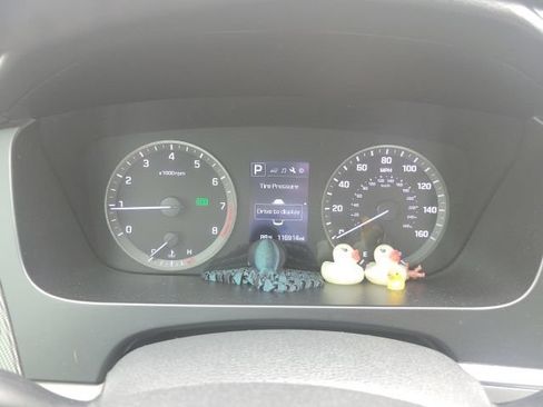 Used 2015 Hyundai Sonata Sport w/ Option Group 03 FWD image 17
