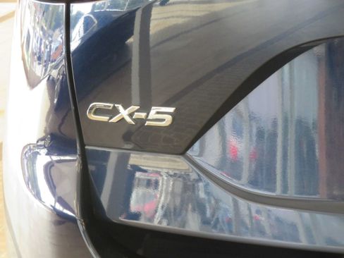 Used 2019 MAZDA CX-5 Touring FWD image 65