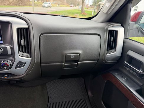 Used 2017 GMC Sierra 1500 SLE w/ SLE Value Package image 30