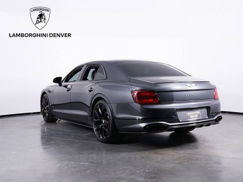 Used 2023 Bentley Flying Spur W12 image 3