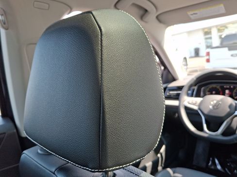 Certified 2026 Volkswagen Jetta SEL FWD image 9