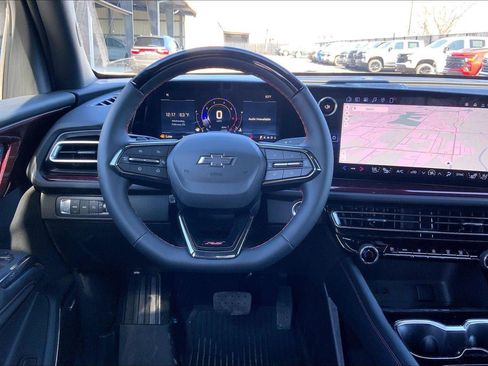 New 2026 Chevrolet Traverse RS w/ LPO, Floor Liner Package image 13