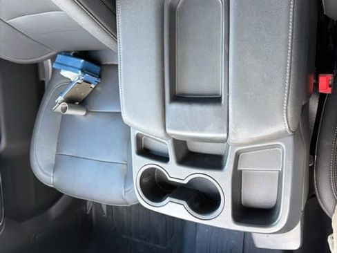 Used 2021 GMC Sierra 1500 SLT image 22