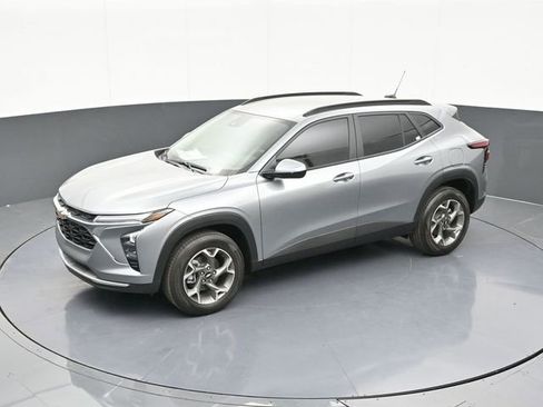 New 2026 Chevrolet Trax LT w/ Driver Confidence Package FWD image 62