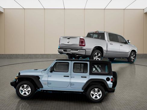 Used 2023 Chevrolet Silverado 1500 RST w/ Convenience Package II image 6