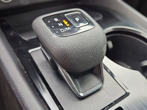 Used 2023 Nissan Rogue SV image 23