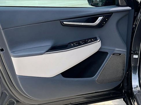 Used 2023 Kia EV6 Wind RWD image 19