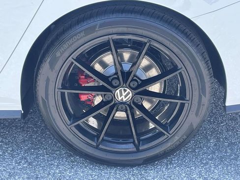 New 2026 Volkswagen Jetta GLI Autobahn FWD image 8