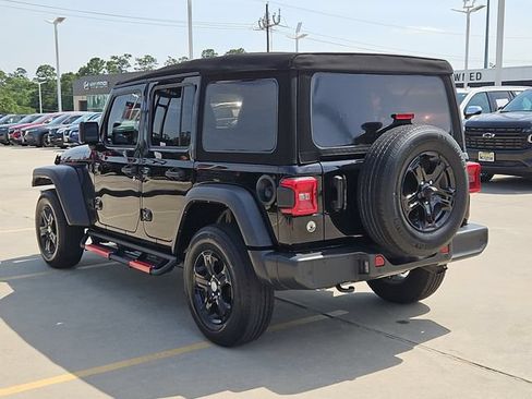 Used 2022 Jeep Wrangler Unlimited Sport AWD/4WD image 7