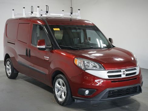 Used 2018 RAM ProMaster City Tradesman SLT w/ Lights & Wheels Group image 3