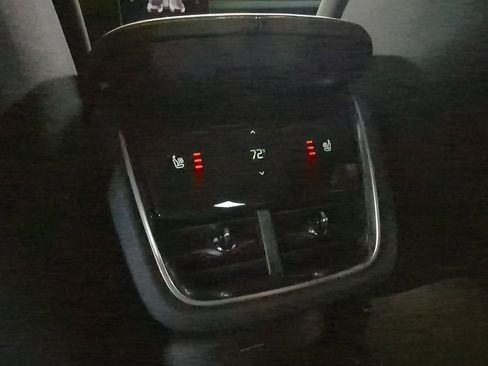 Used 2025 Polestar Polestar 3 image 18