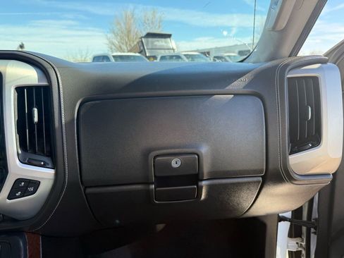 Used 2015 GMC Sierra 2500 SLT w/ Duramax Plus Package image 19