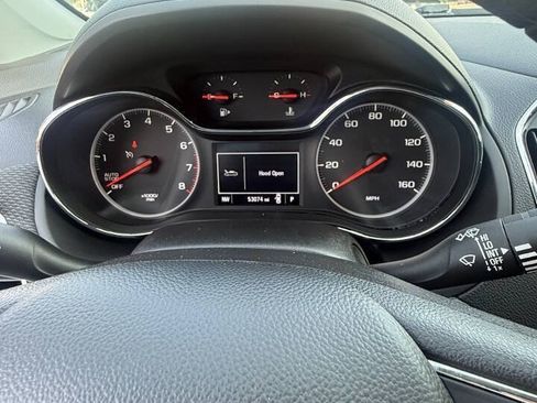 Used 2019 Chevrolet Cruze LS w/ LS Convenience Package FWD image 14