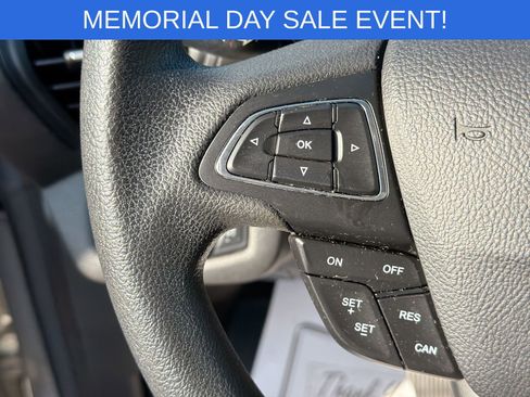 Used 2019 Ford Escape SE FWD image 24