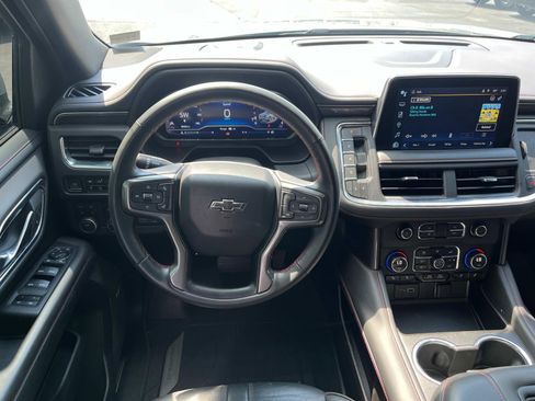 Used 2023 Chevrolet Suburban RST w/ Sport Performance Package image 13