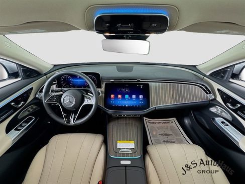 Used 2024 Mercedes-Benz E 450 4MATIC All-Terrain Wagon w/ Digital Light Package image 28