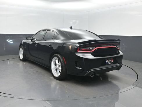 Used 2023 Dodge Charger R/T w/ Blacktop Package RWD image 32