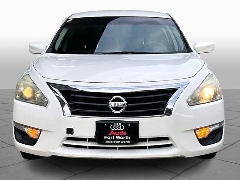 Used 2015 Nissan Altima 2.5 S w/ Power Driver Seat Package image 4