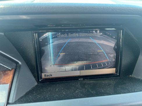 Used 2011 Mercedes-Benz GLK 350 4MATIC image 20